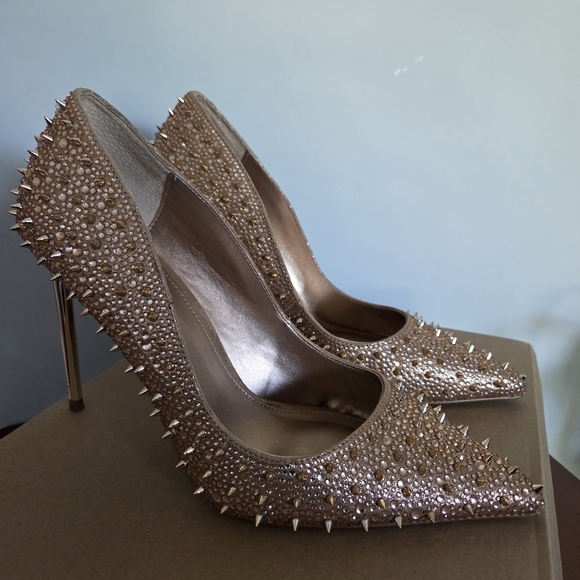 Steve Madden Gold Studded Women's Heels - Picture 2 of 5